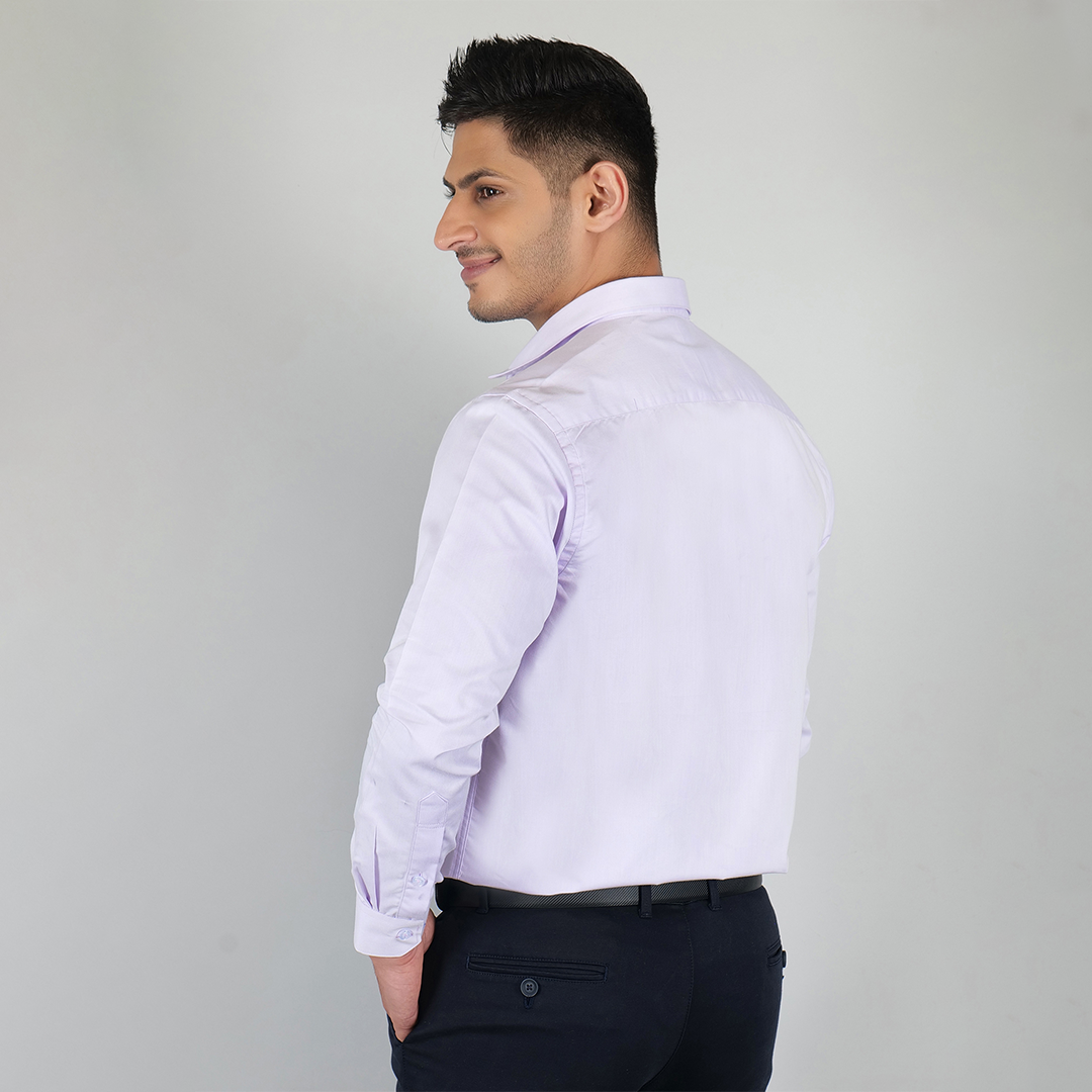 YOUNG & FORMALS by CAMBRIDGE Men's Slim Fit Formal Shirt | Full Sleeves, Spread Collar with Hanging Piping | Solid Chambray | Classic Business & Office Wear (YF00004SF)