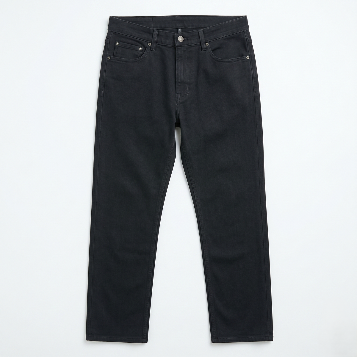 Classic Straight Fit Denim Jeans for Everyday Wear (ESSENJE80A)