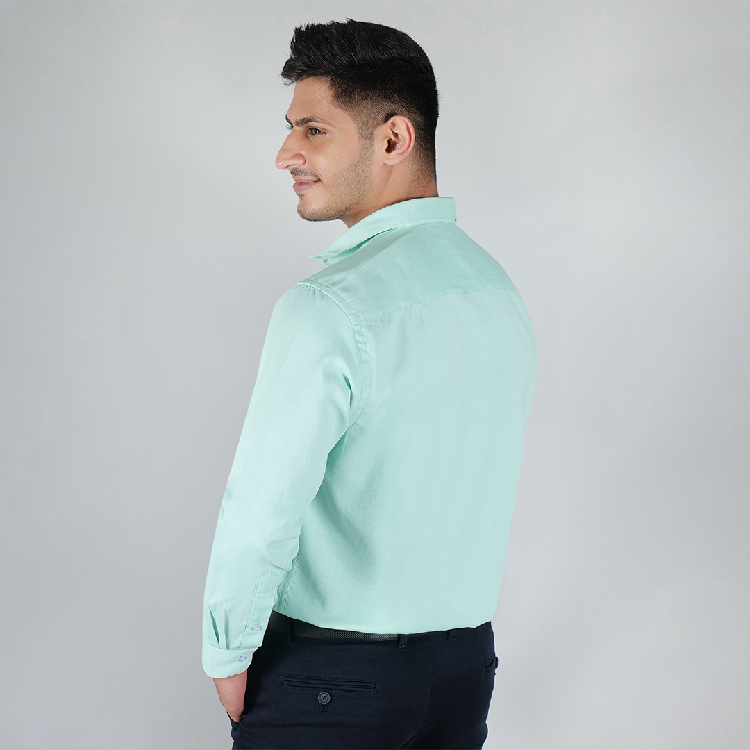 YOUNG & FORMALS by CAMBRIDGE Men's Solid Formal Shirt | Slim Fit, Full Sleeves | Structure Pattern | Classic Business & Office Wear (YF00003SF)