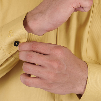 YOUNG & FORMALS by CAMBRIDGE Men's Slim Fit Formal Shirt | Solid Pattern | Full Sleeves | Spread Collar | Classic Business & Formal Wear for Office & Events (YF00002SF)