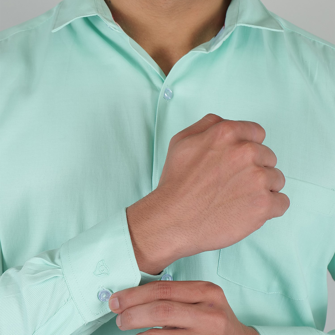 YOUNG & FORMALS by CAMBRIDGE Men's Solid Formal Shirt | Slim Fit, Full Sleeves | Structure Pattern | Classic Business & Office Wear (YF00003SF)