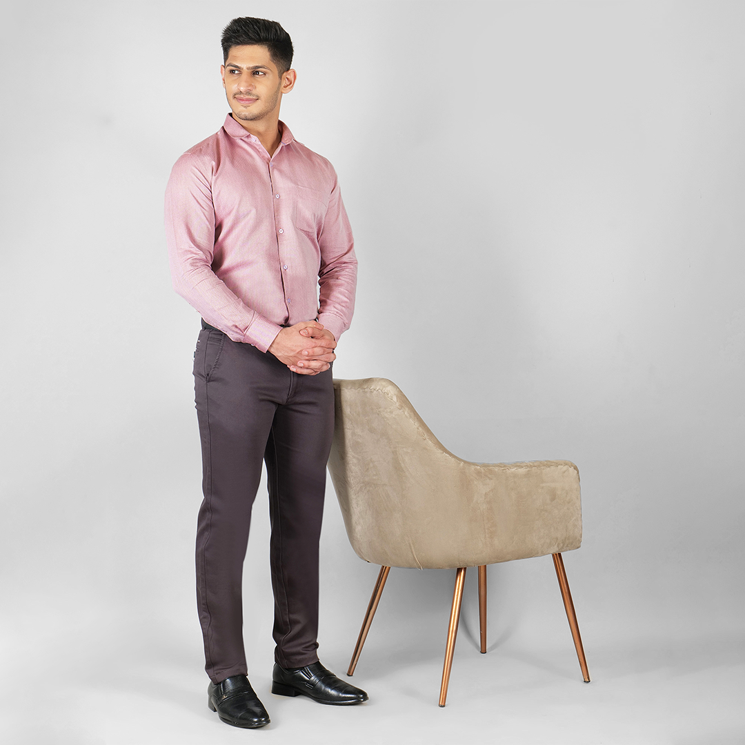 YOUNG & FORMALS by CAMBRIDGE Men's Slim Fit Formal Shirt | Full Sleeves, Spread Collar with Hanging Piping | Solid Chambray | Classic Business & Office Wear (YF00007SF)