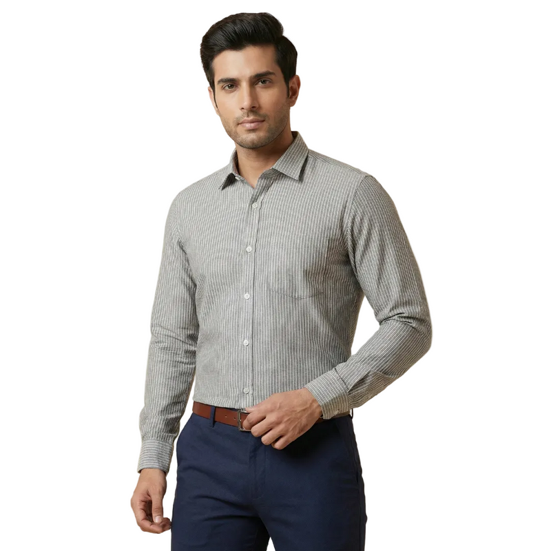 YOUNG & FORMALS by CAMBRIDGE Men's Slim Fit Striped Formal Shirt | Full Sleeves | Spread Collar with Hanging Twin Tape | Premium Office & Business Wear (YF00015SF)